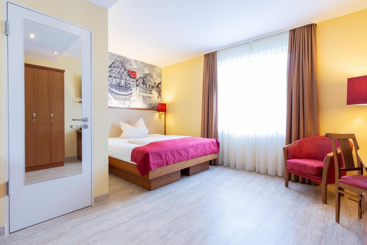 Esslingen am Neckar Hotel Am Schillerpark מראה חיצוני תמונה