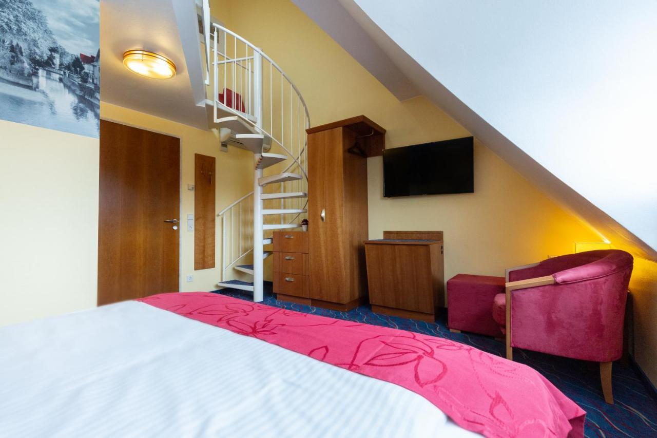 Esslingen am Neckar Hotel Am Schillerpark מראה חיצוני תמונה