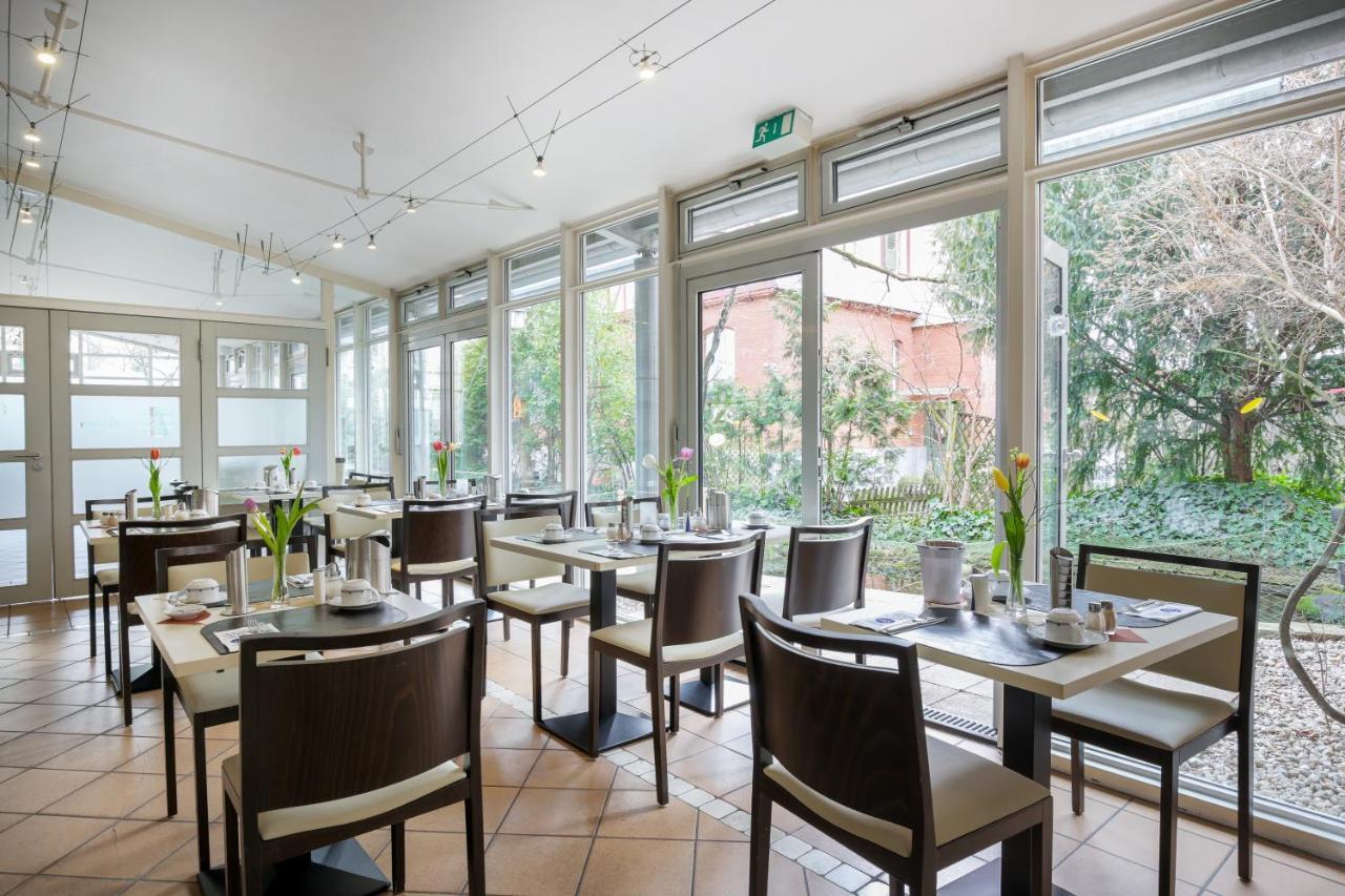 Esslingen am Neckar Hotel Am Schillerpark מראה חיצוני תמונה