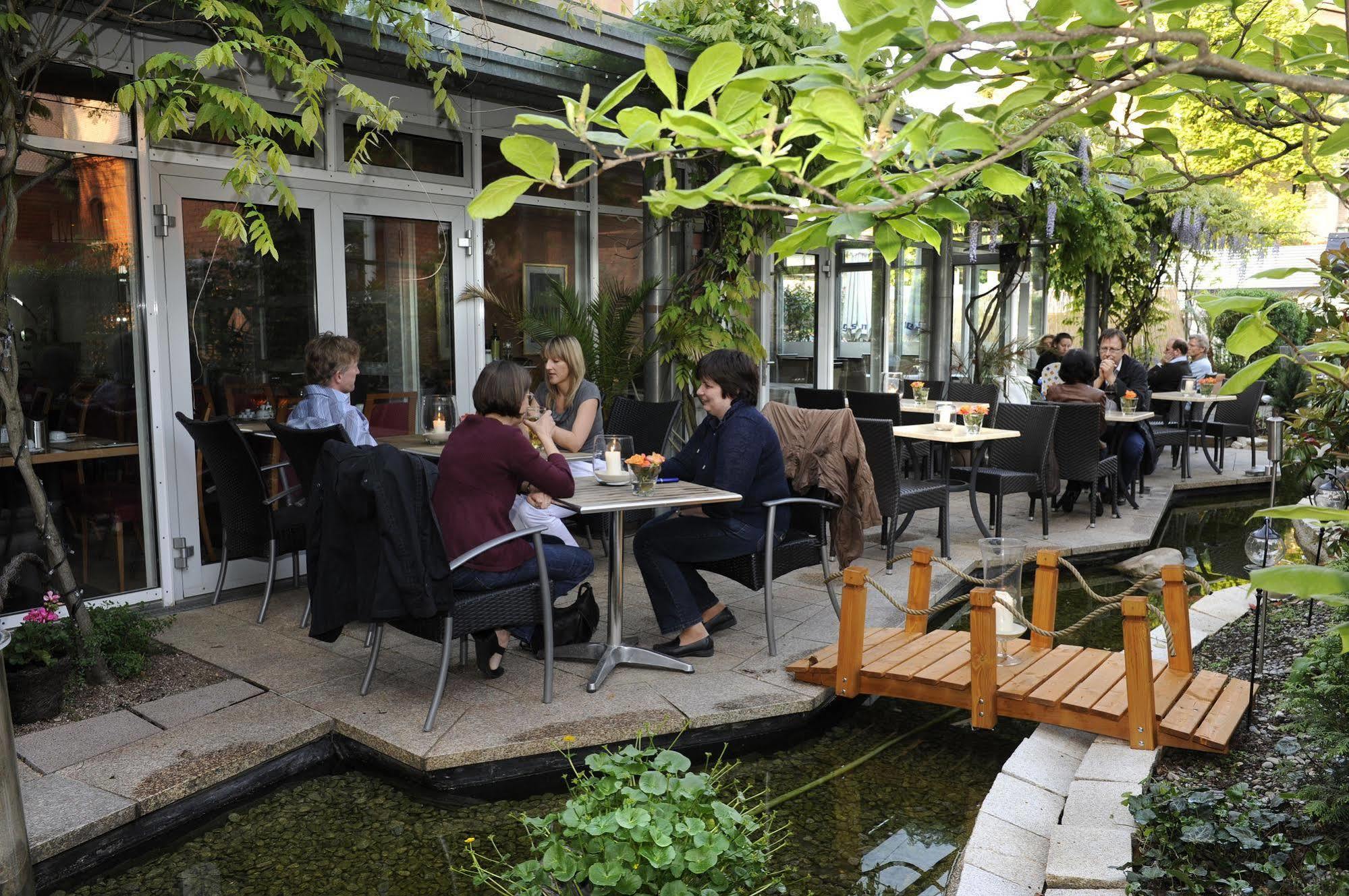 Esslingen am Neckar Hotel Am Schillerpark מראה חיצוני תמונה